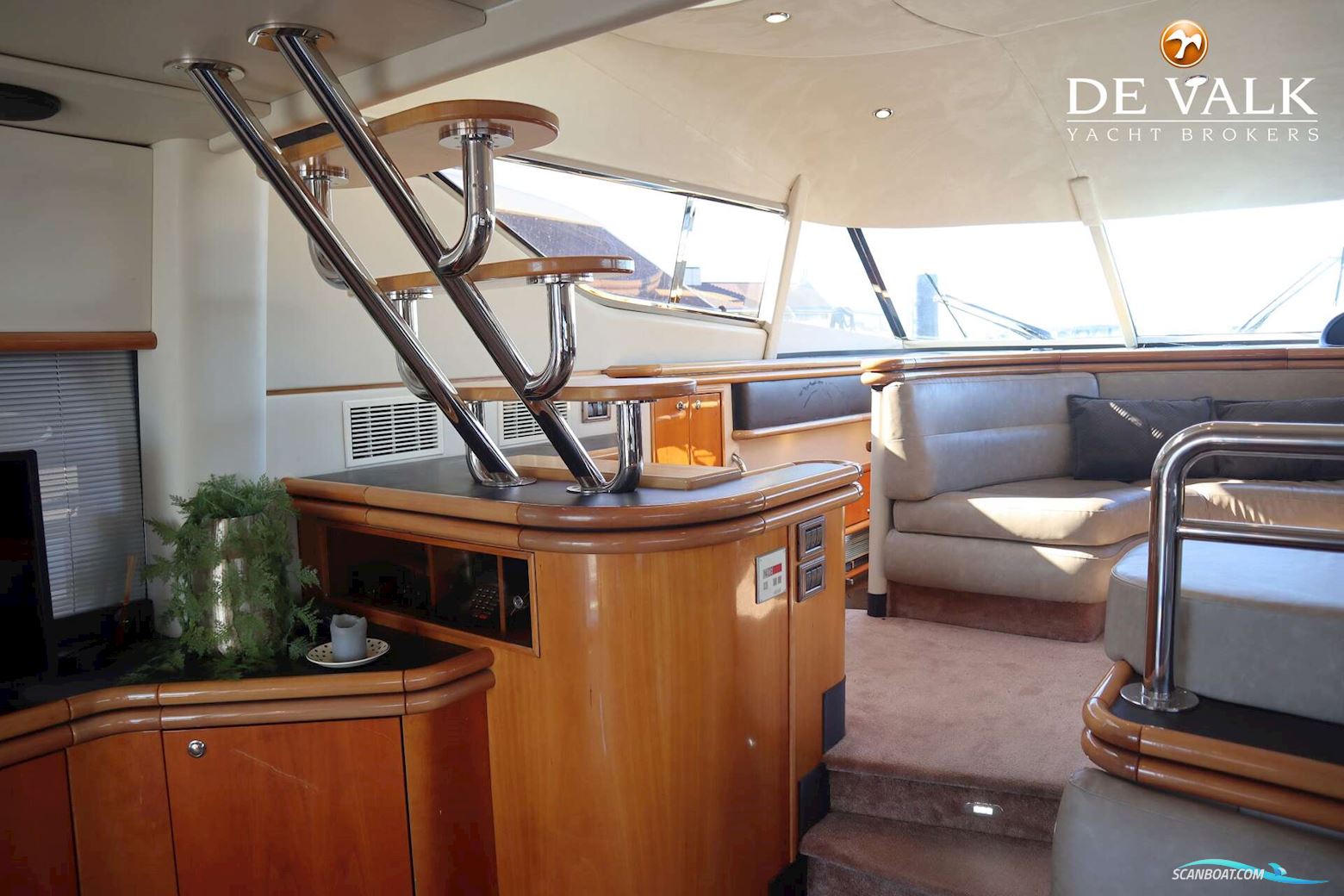 Sunseeker Manhattan 62