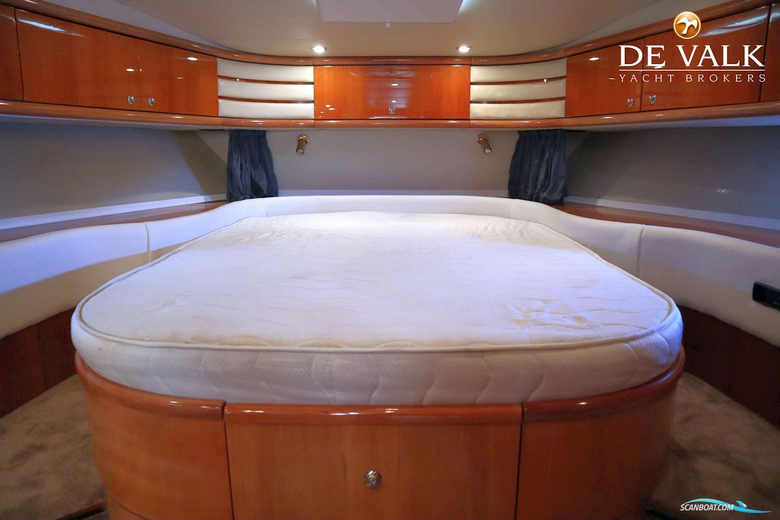 Sunseeker Manhattan 62