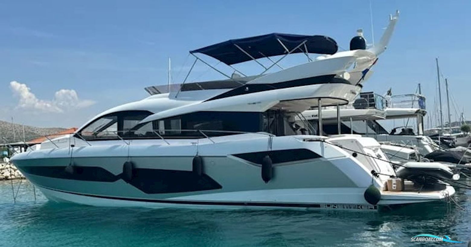 Sunseeker Manhattan 66 Motorboot 2019, mit Man motor, Kroatien