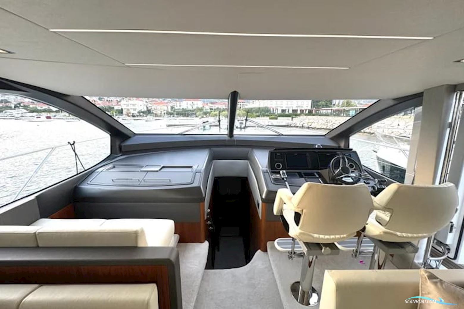 Sunseeker Manhattan 66