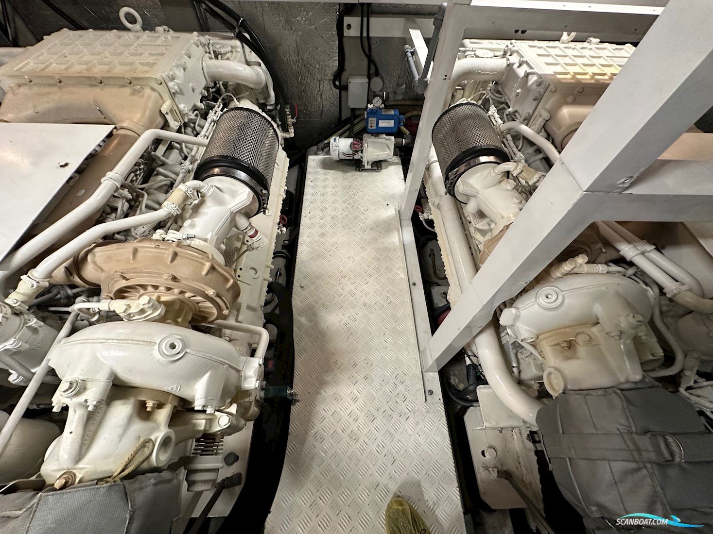 Sunseeker Manhattan 70