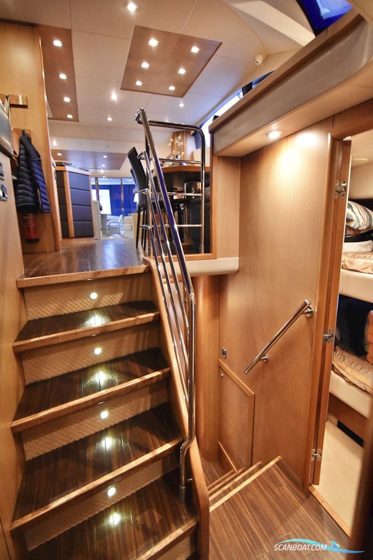 Sunseeker manhattan 70