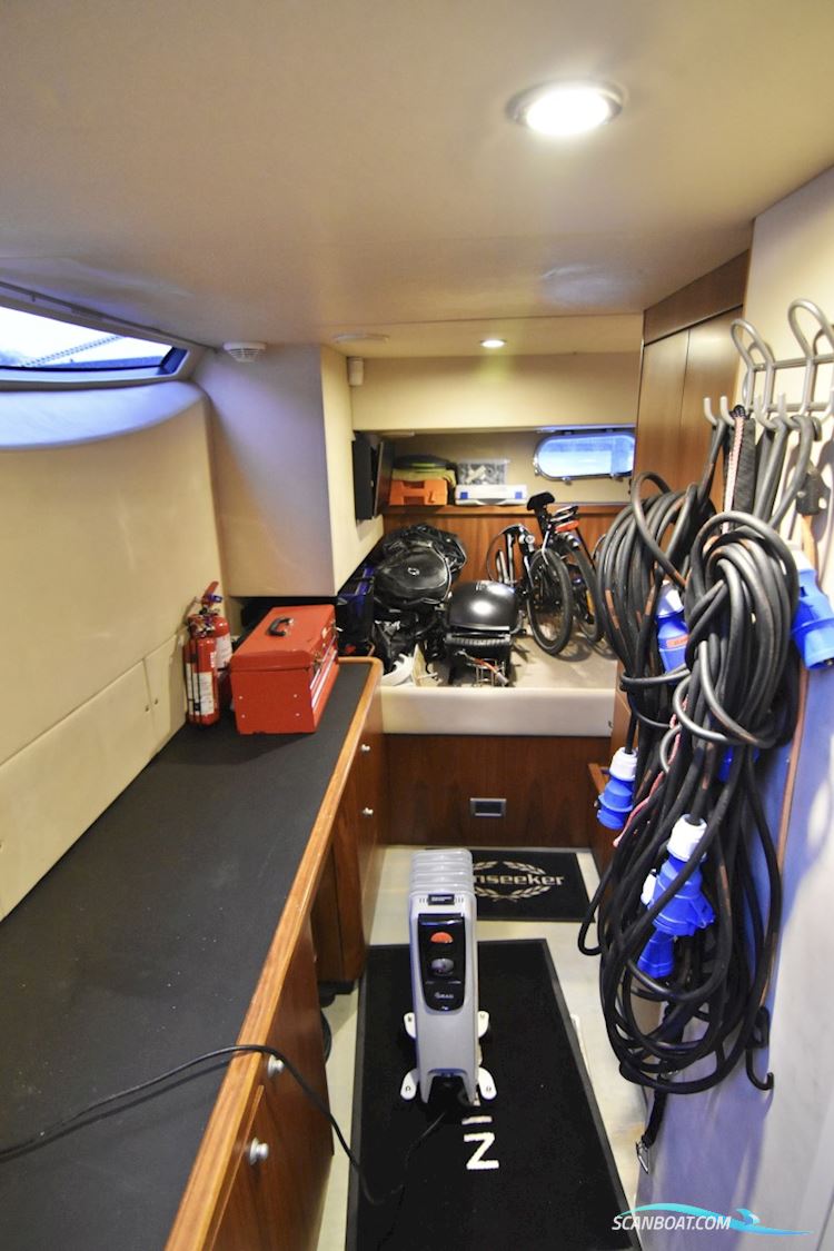 Sunseeker manhattan 70