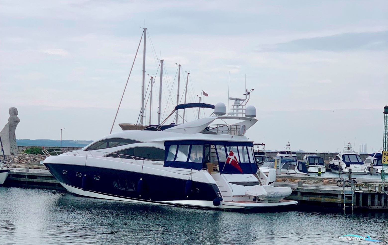 Sunseeker manhattan 70