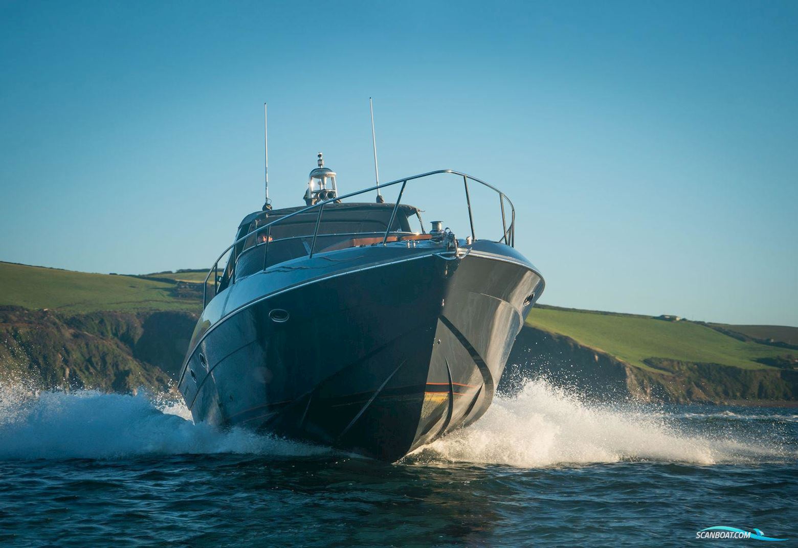Sunseeker Martinique 36