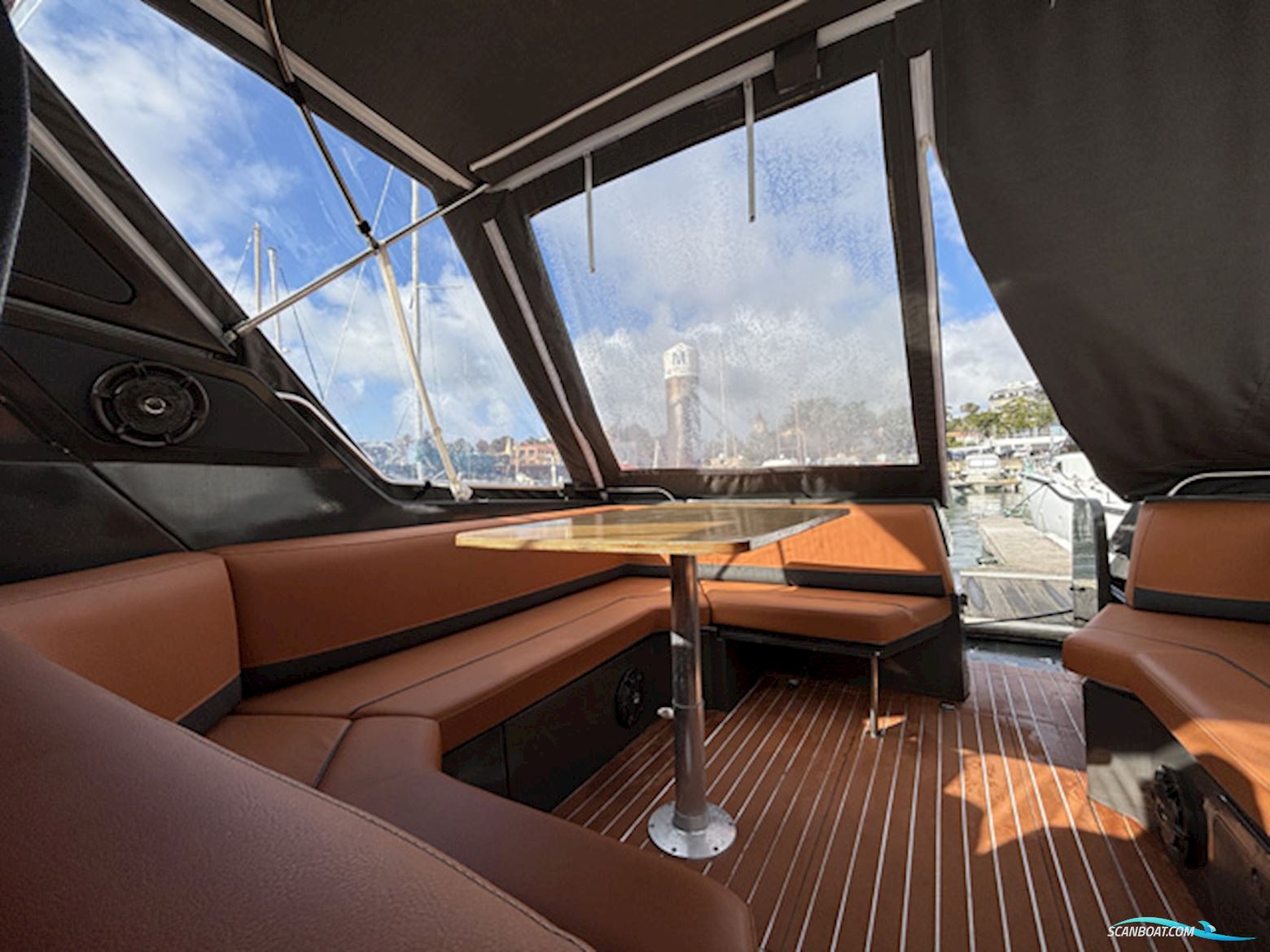 Sunseeker Martinique 38