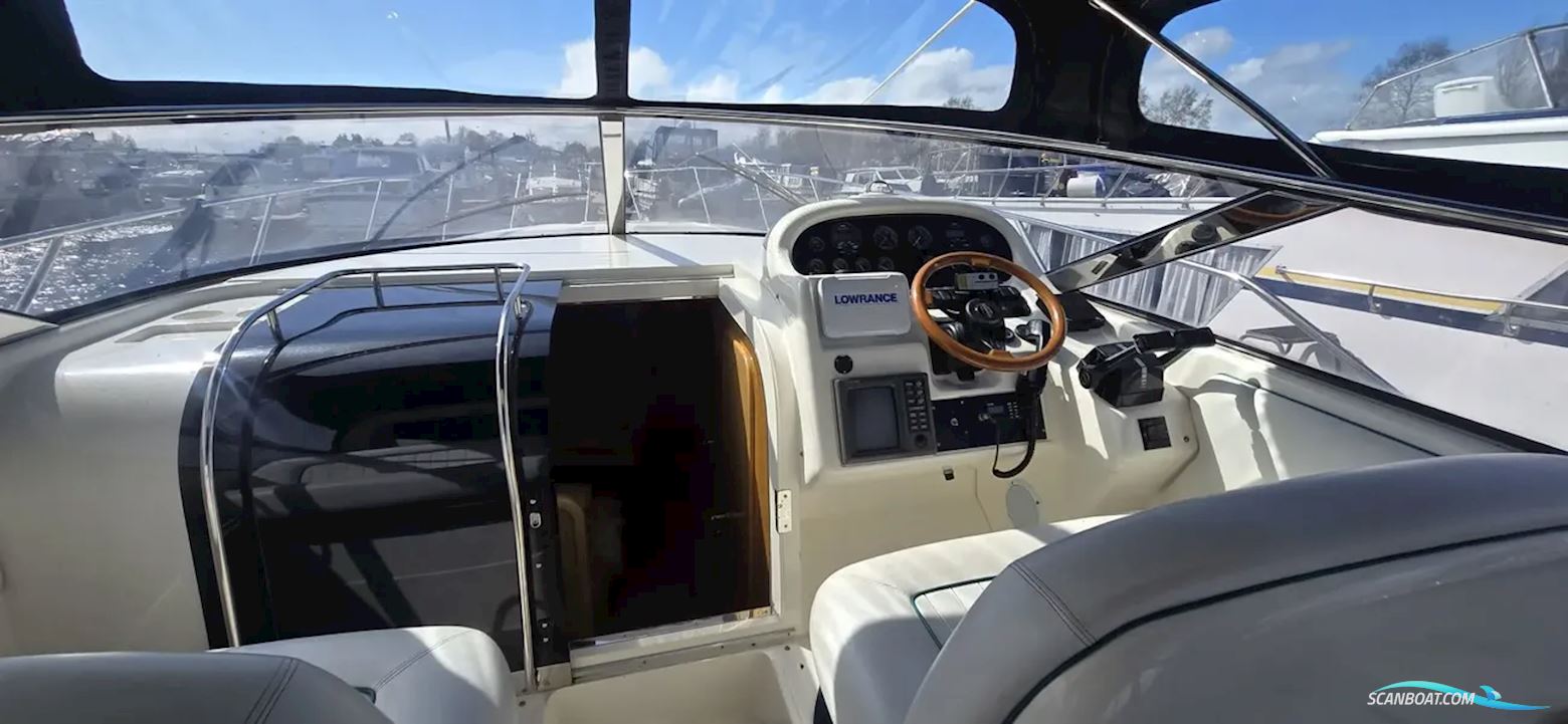 Sunseeker Martinique 39