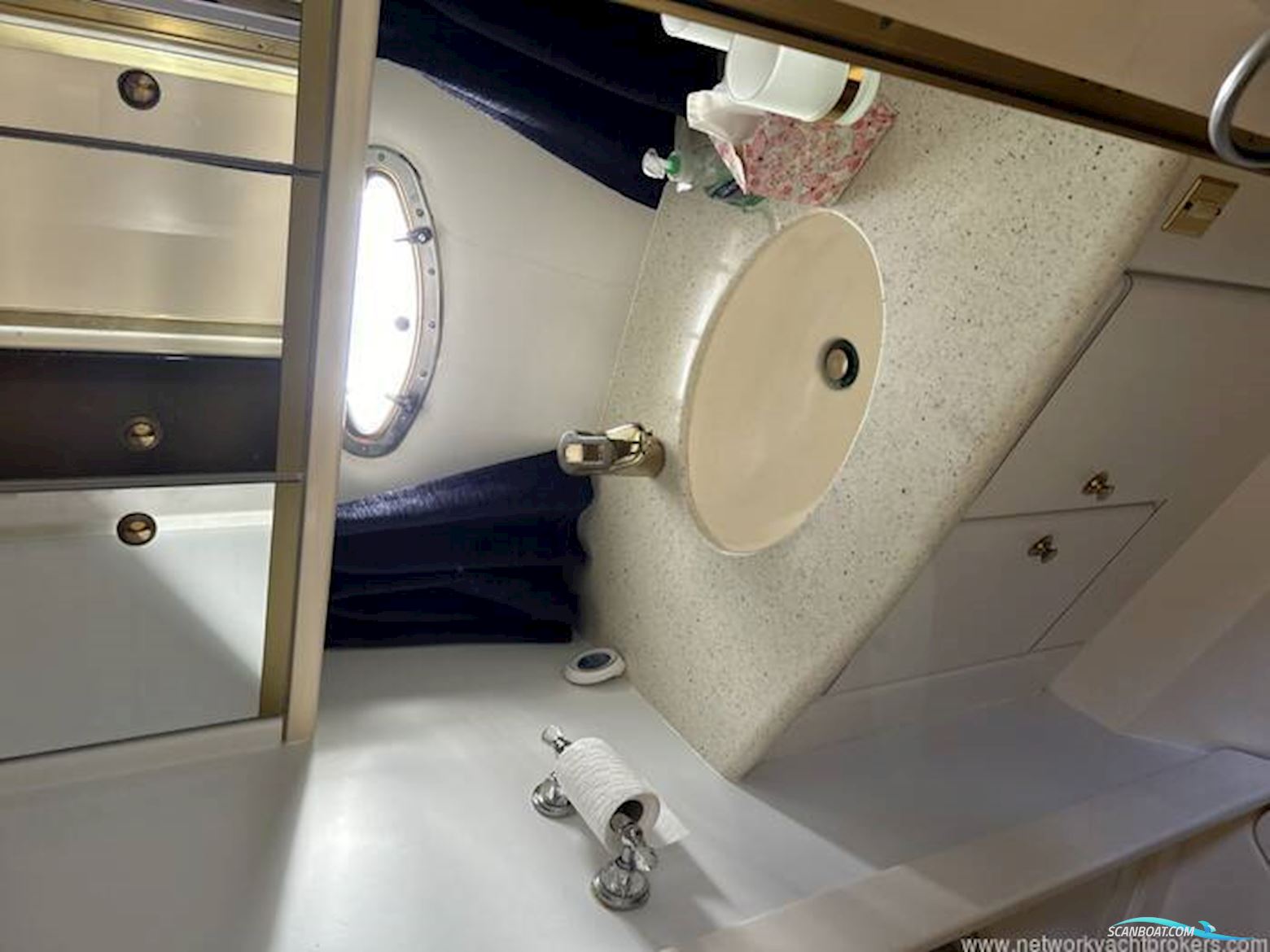 Sunseeker Mystique 42