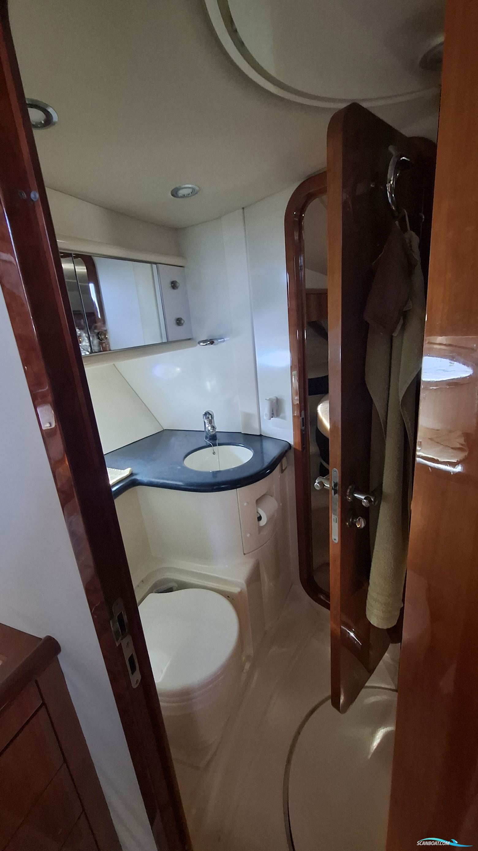 Sunseeker Portofino 400