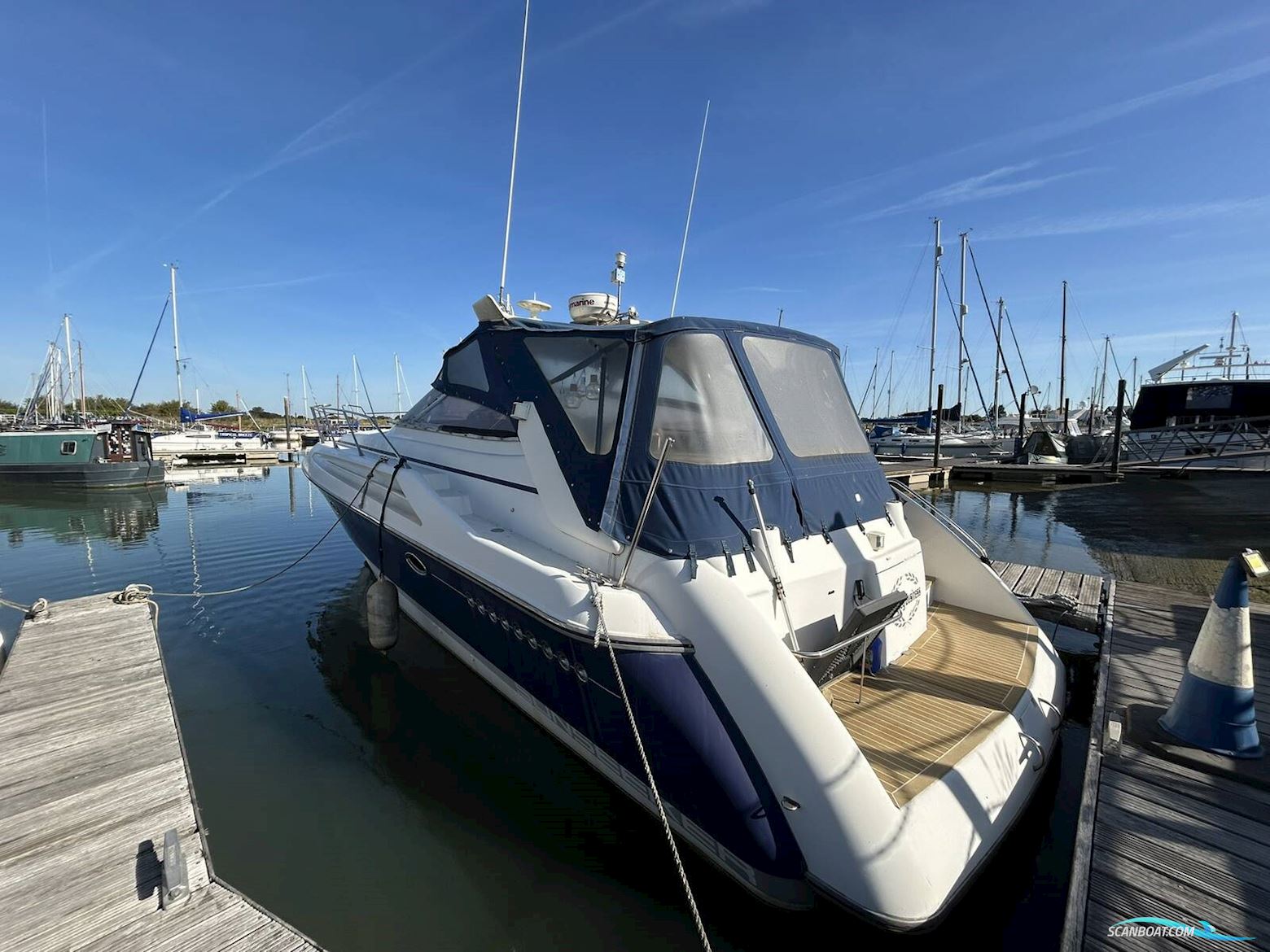 Sunseeker Portofino 400 Motorboot 1995, mit Volvo D6-350 motor, England