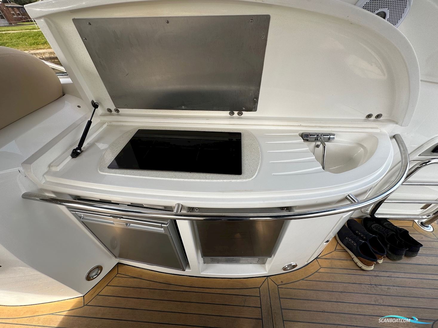Sunseeker Portofino 46