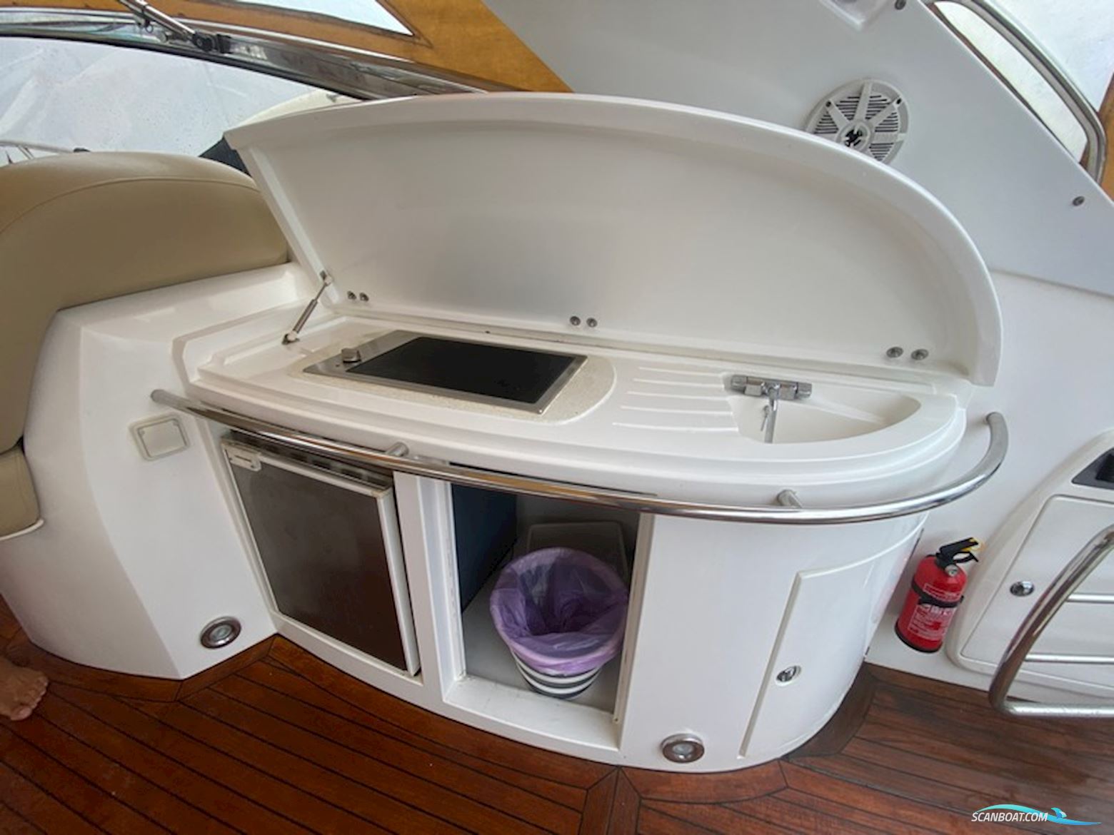 Sunseeker Portofino 46