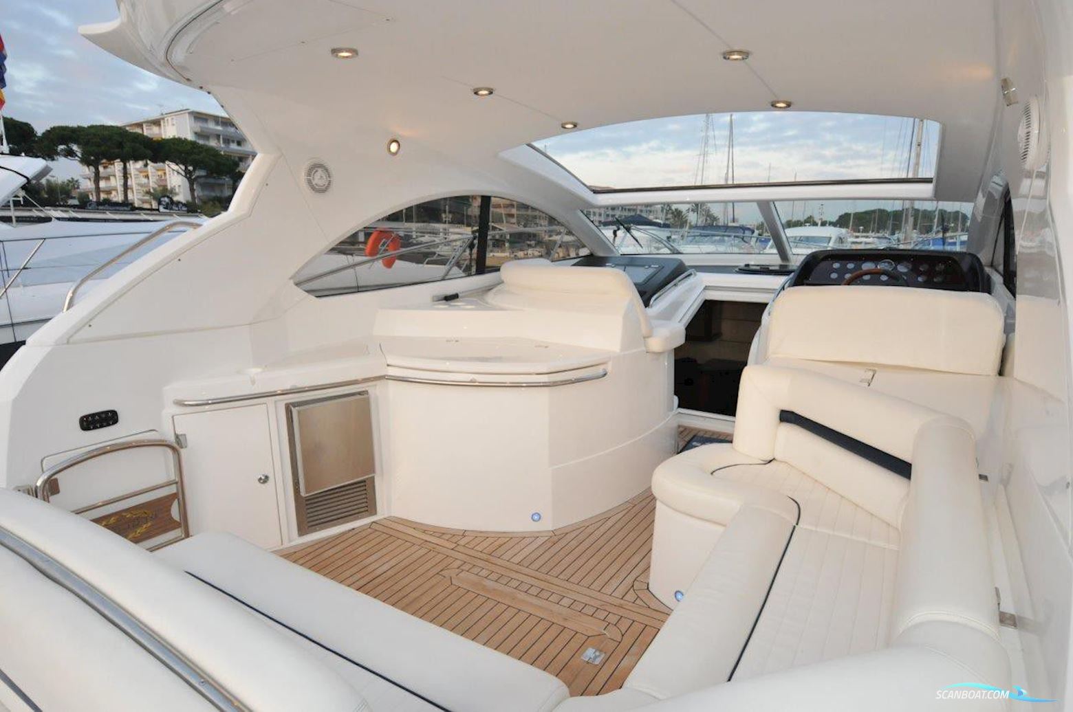 Sunseeker Portofino 47