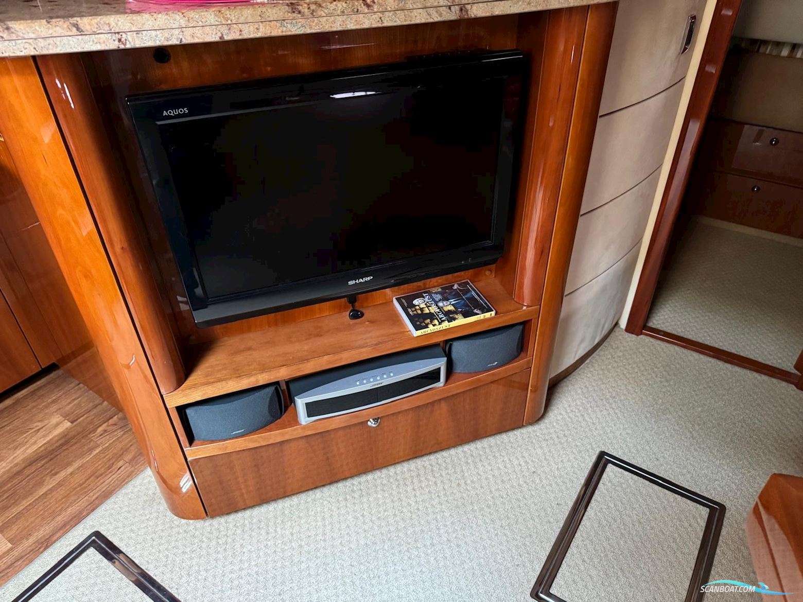 Sunseeker Portofino 47