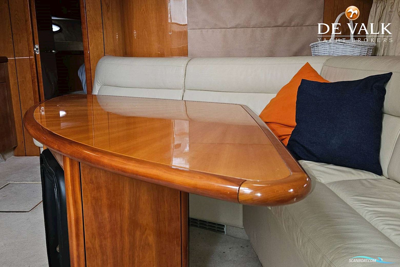 Sunseeker Portofino 53