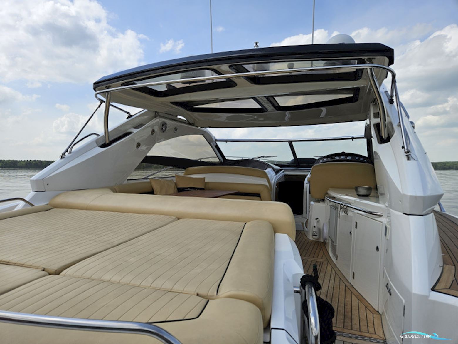 Sunseeker Portofino 53