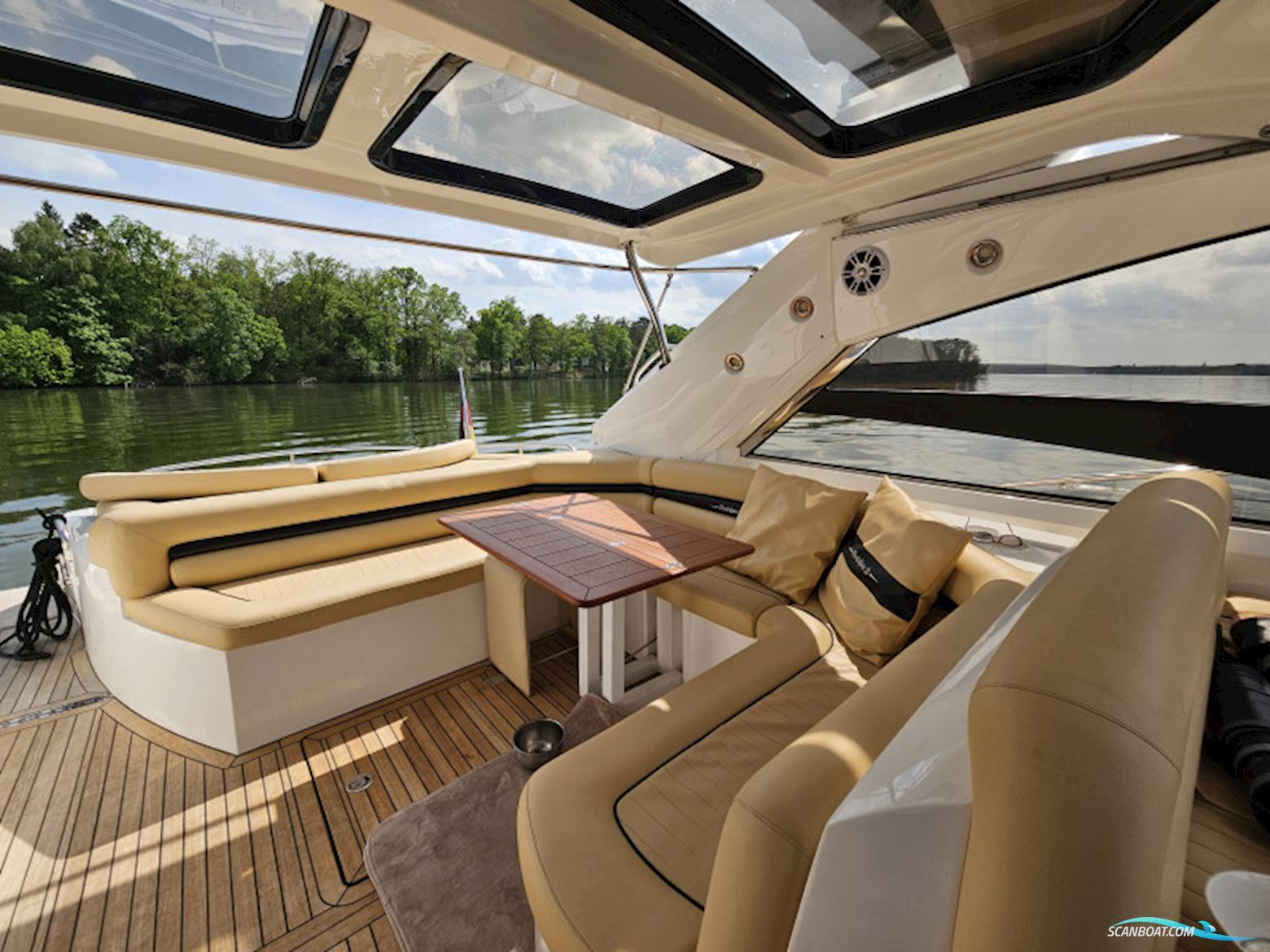 Sunseeker Portofino 53
