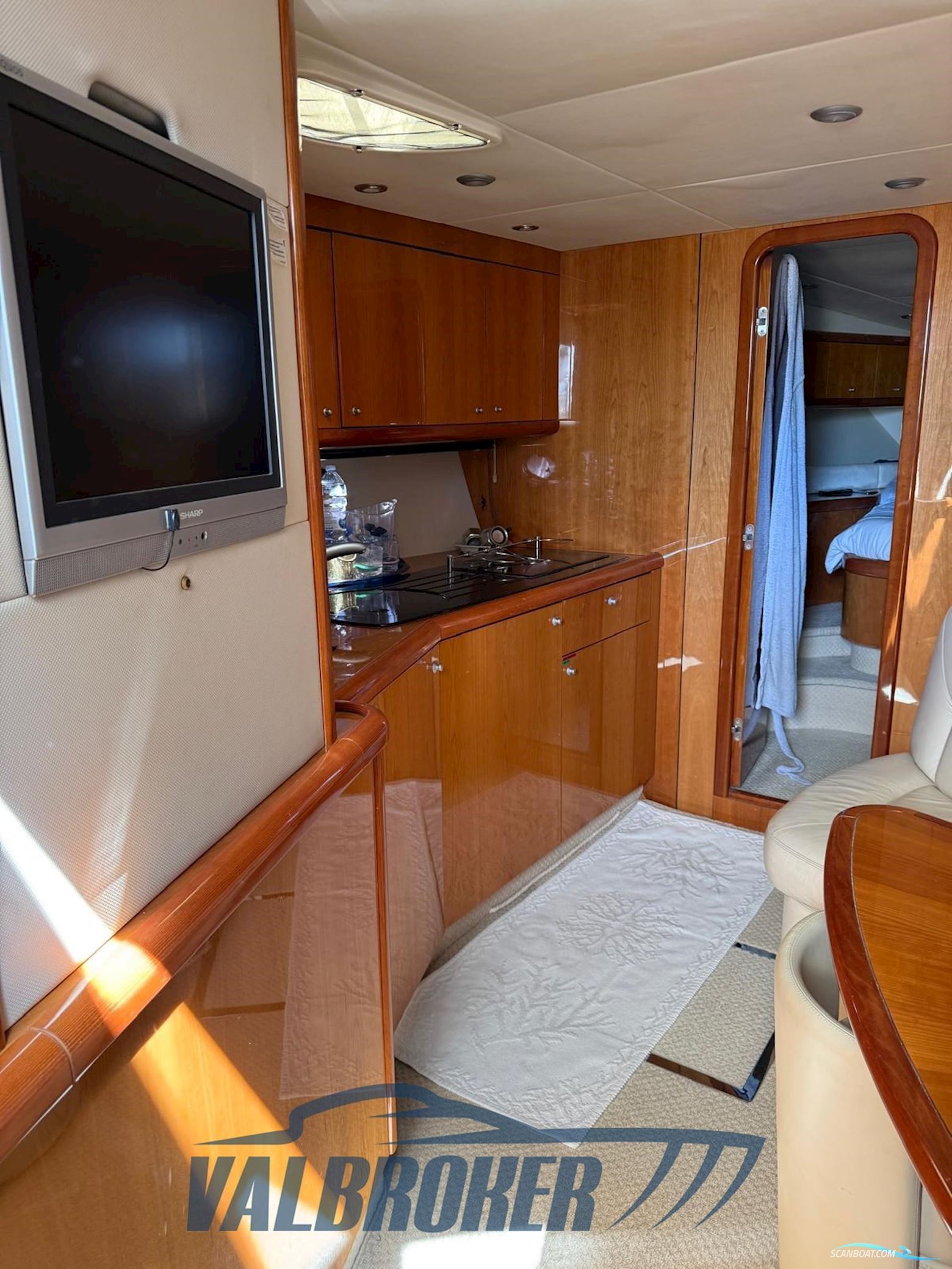 Sunseeker Portofino 53