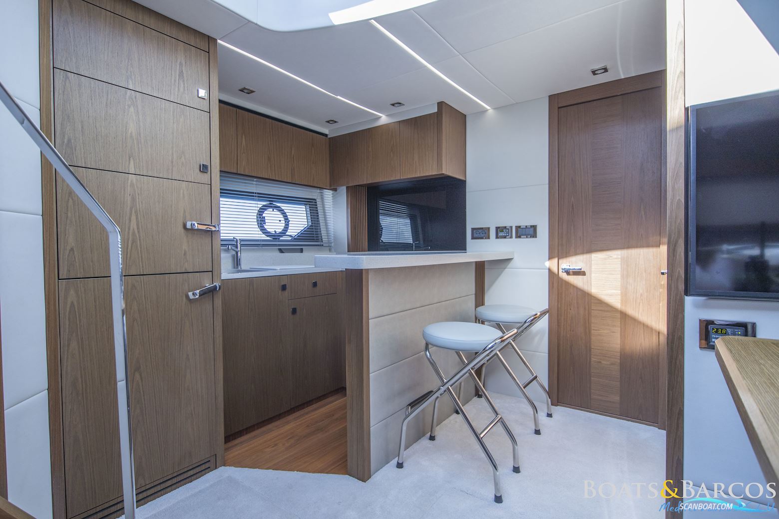 Sunseeker Predator 50