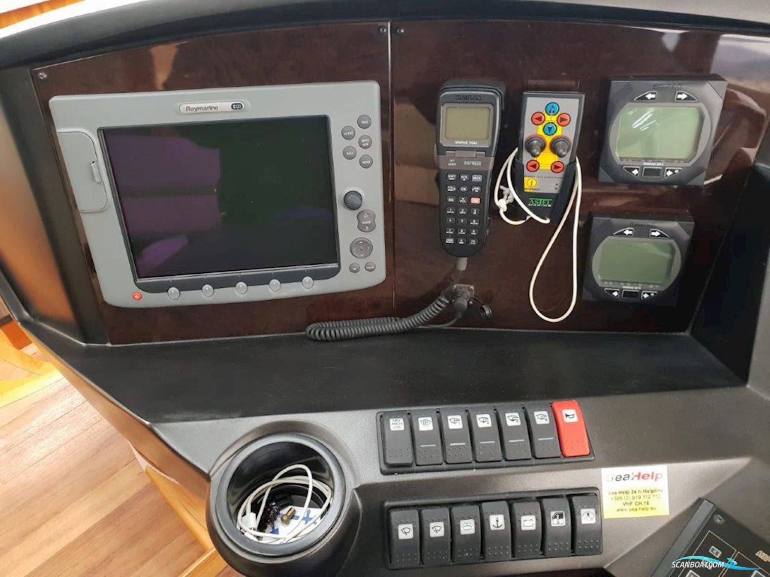 Sunseeker Predator 52