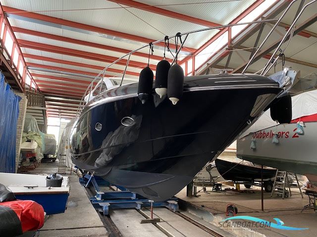 Sunseeker Predator 52