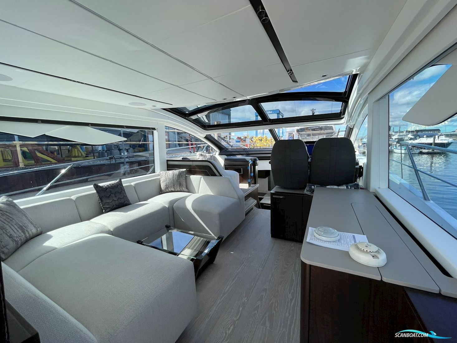 Sunseeker Predator 55 Evo
