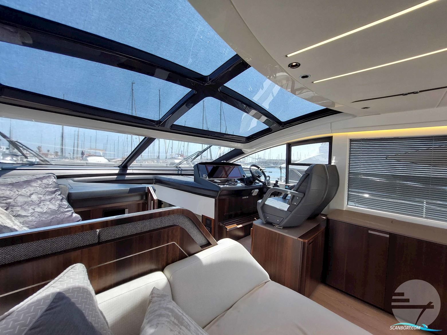 Sunseeker Predator 55 EVO