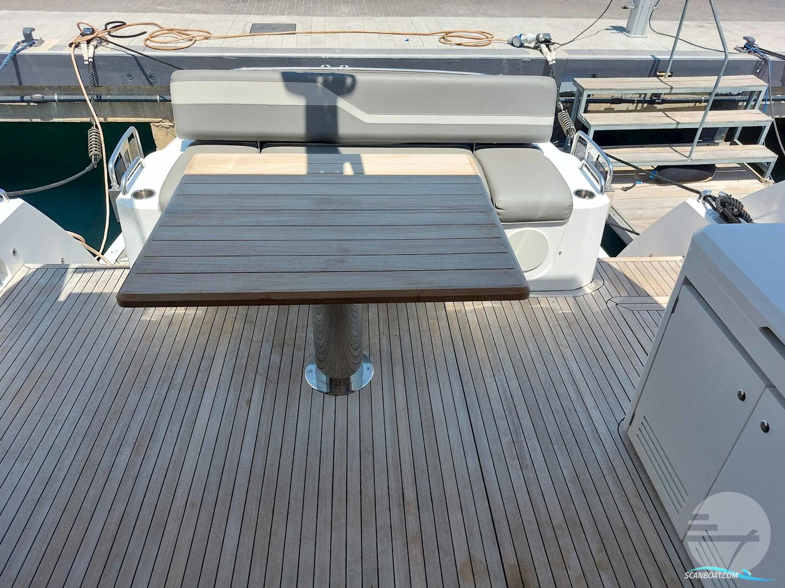 Sunseeker Predator 55 EVO