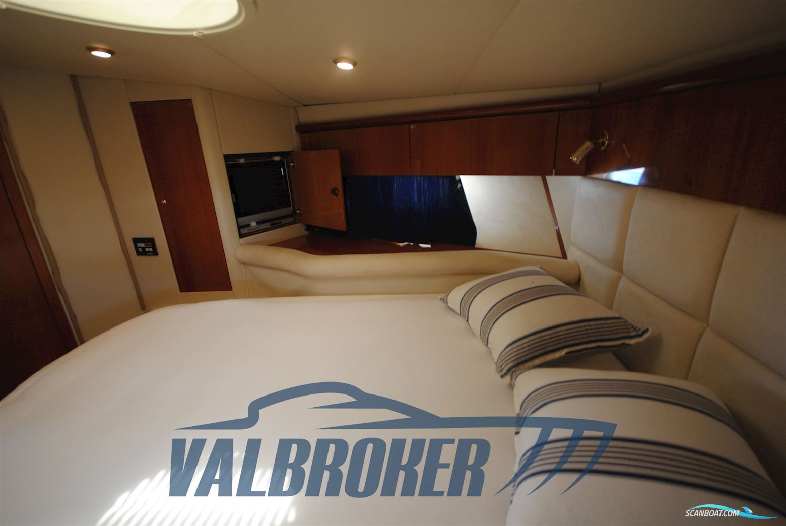 Sunseeker Predator 60