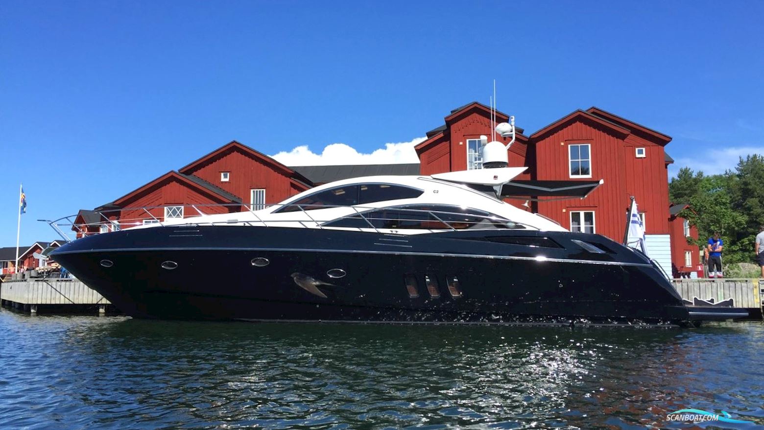 Sunseeker Predator 62