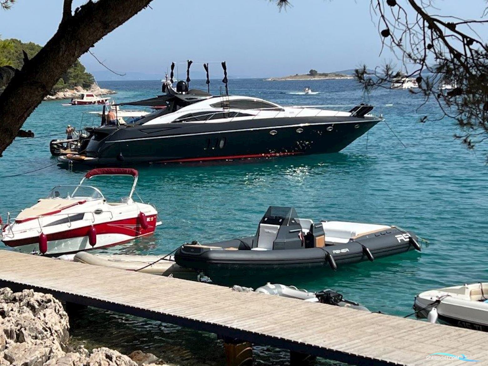 Sunseeker Predator 72