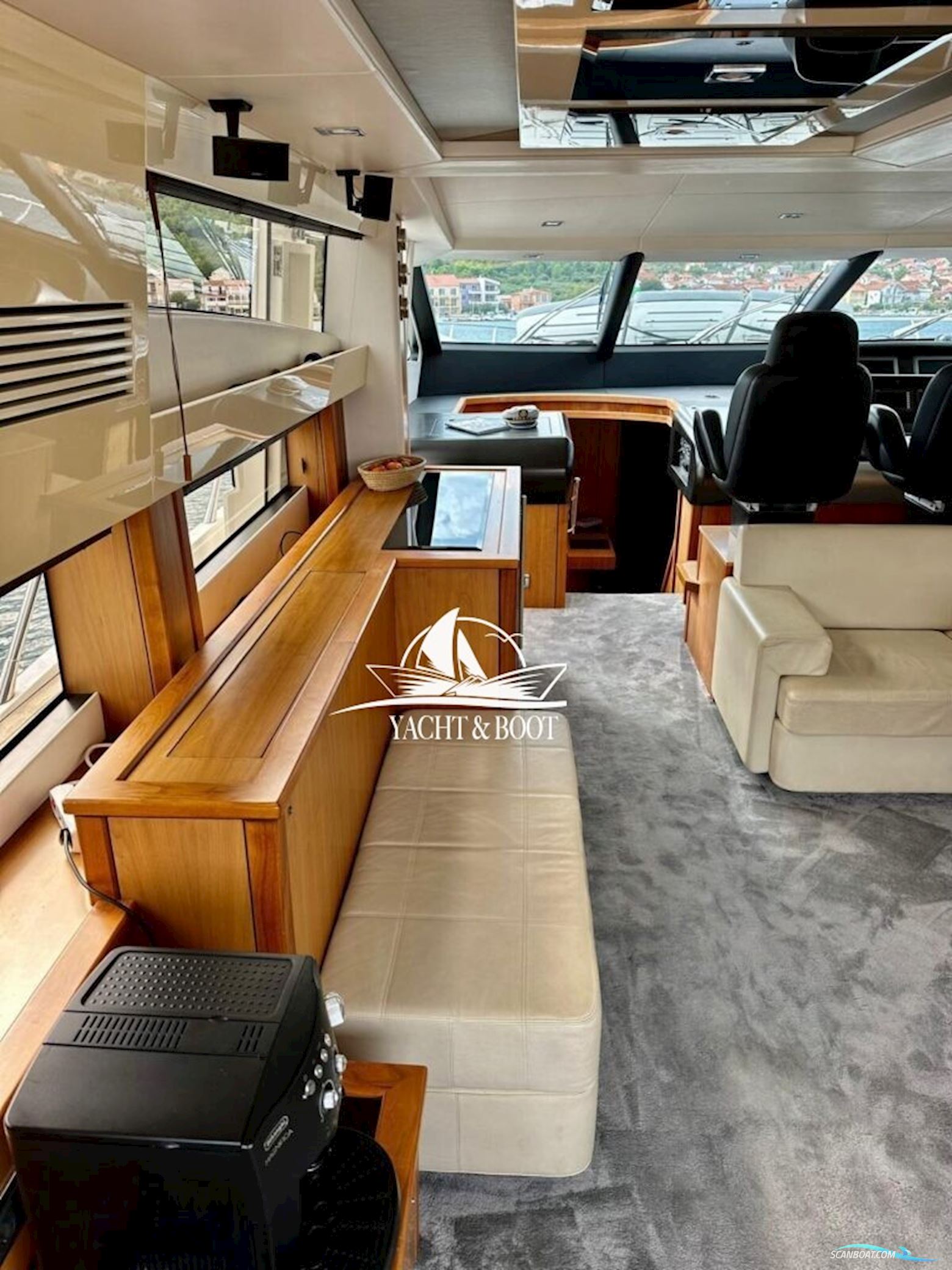 Sunseeker Predator 74 Sports Fly