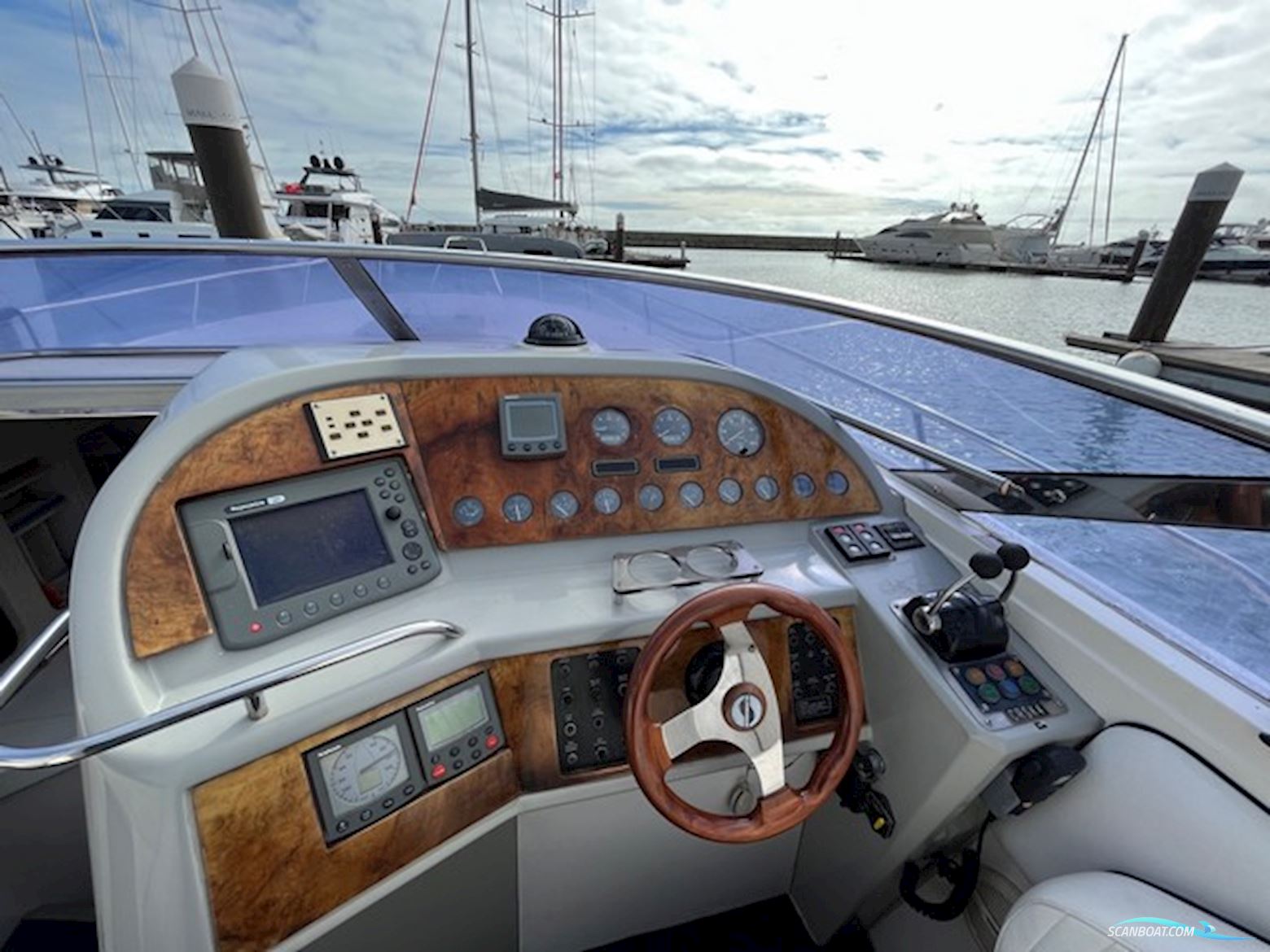 Sunseeker Thunderhawk 43