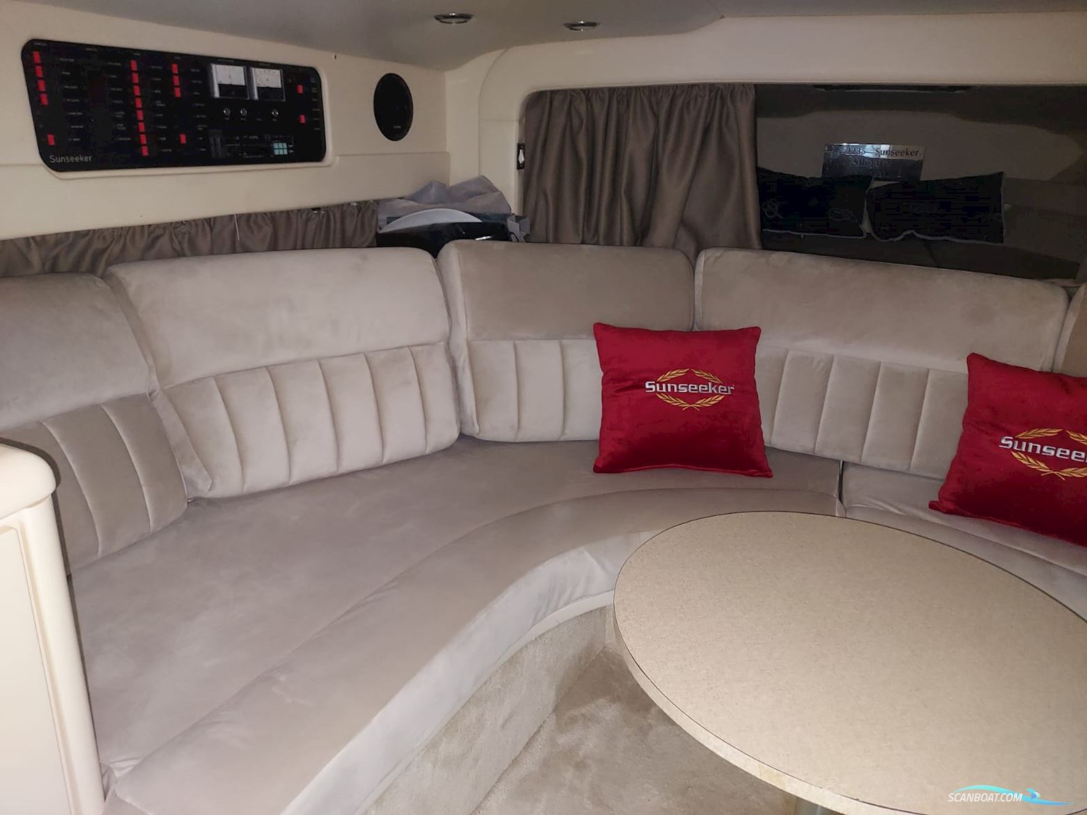 Sunseeker Tomahawk 37