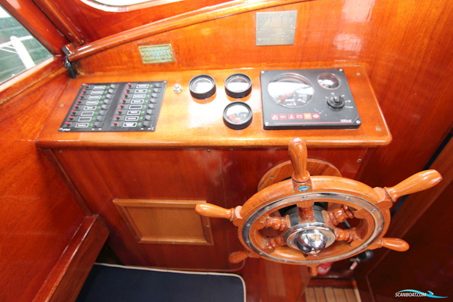 Super Favorite Motorsailor 9.20 OK