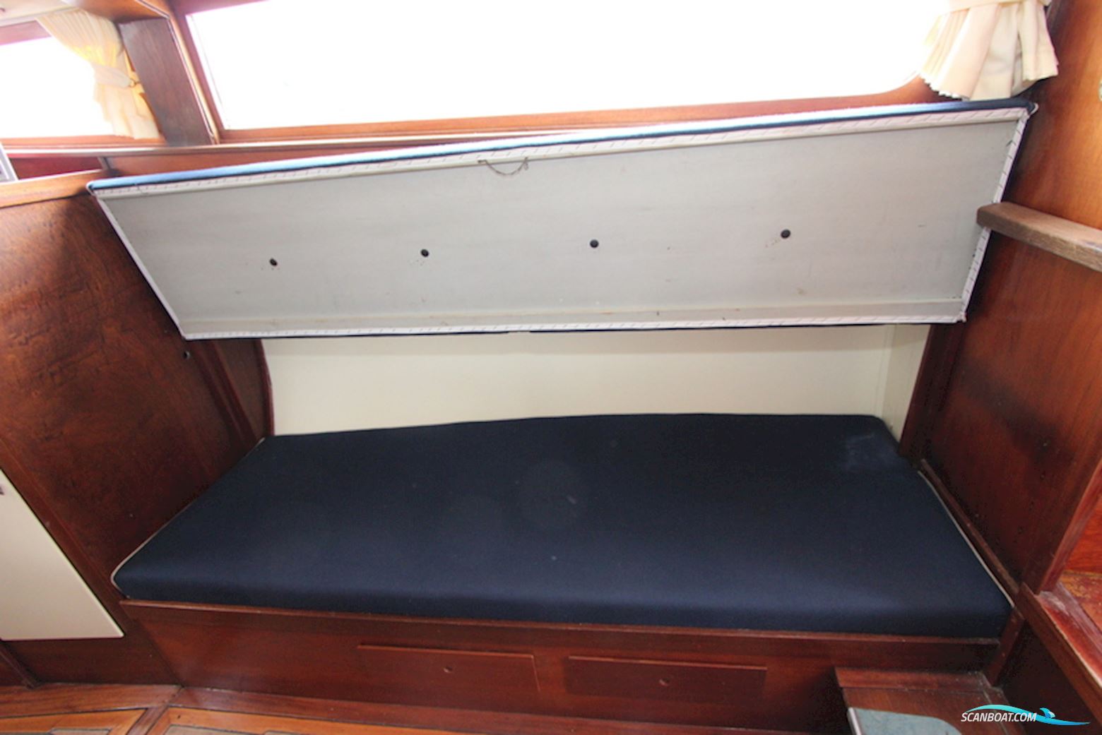 Super Favorite Motorsailor 9.20 OK