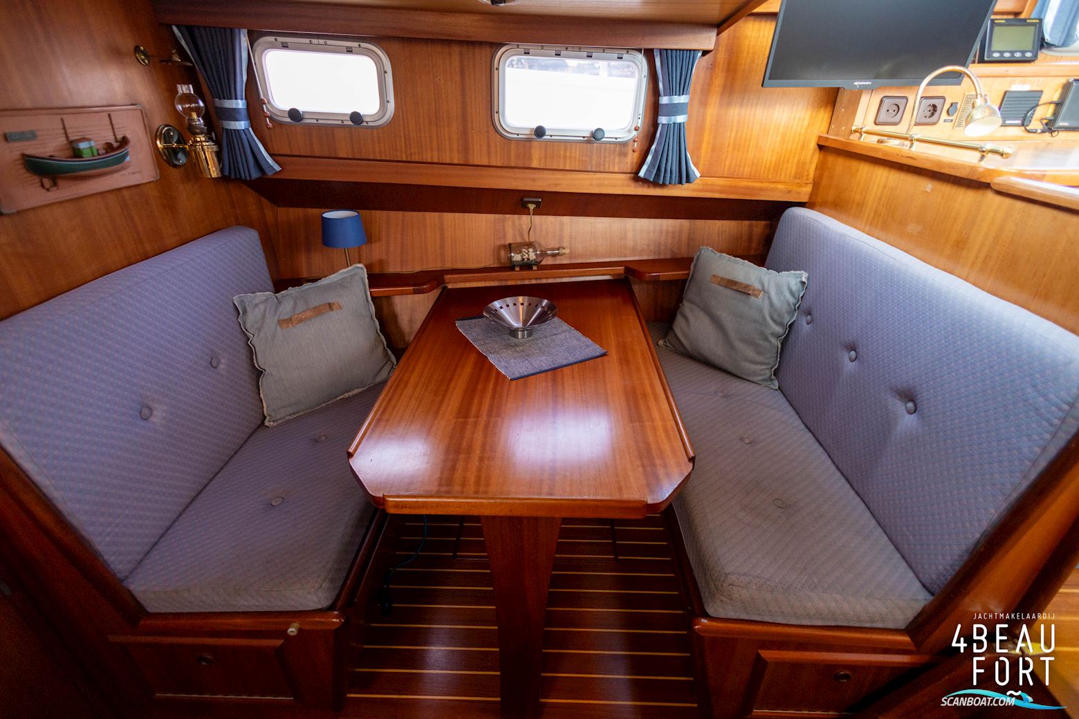 Super Lauwersmeer Kotter 1250 AK