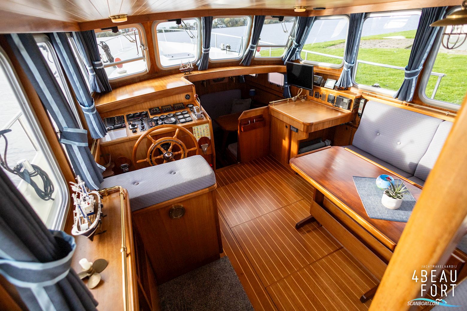 Super Lauwersmeer Kotter 1250 AK