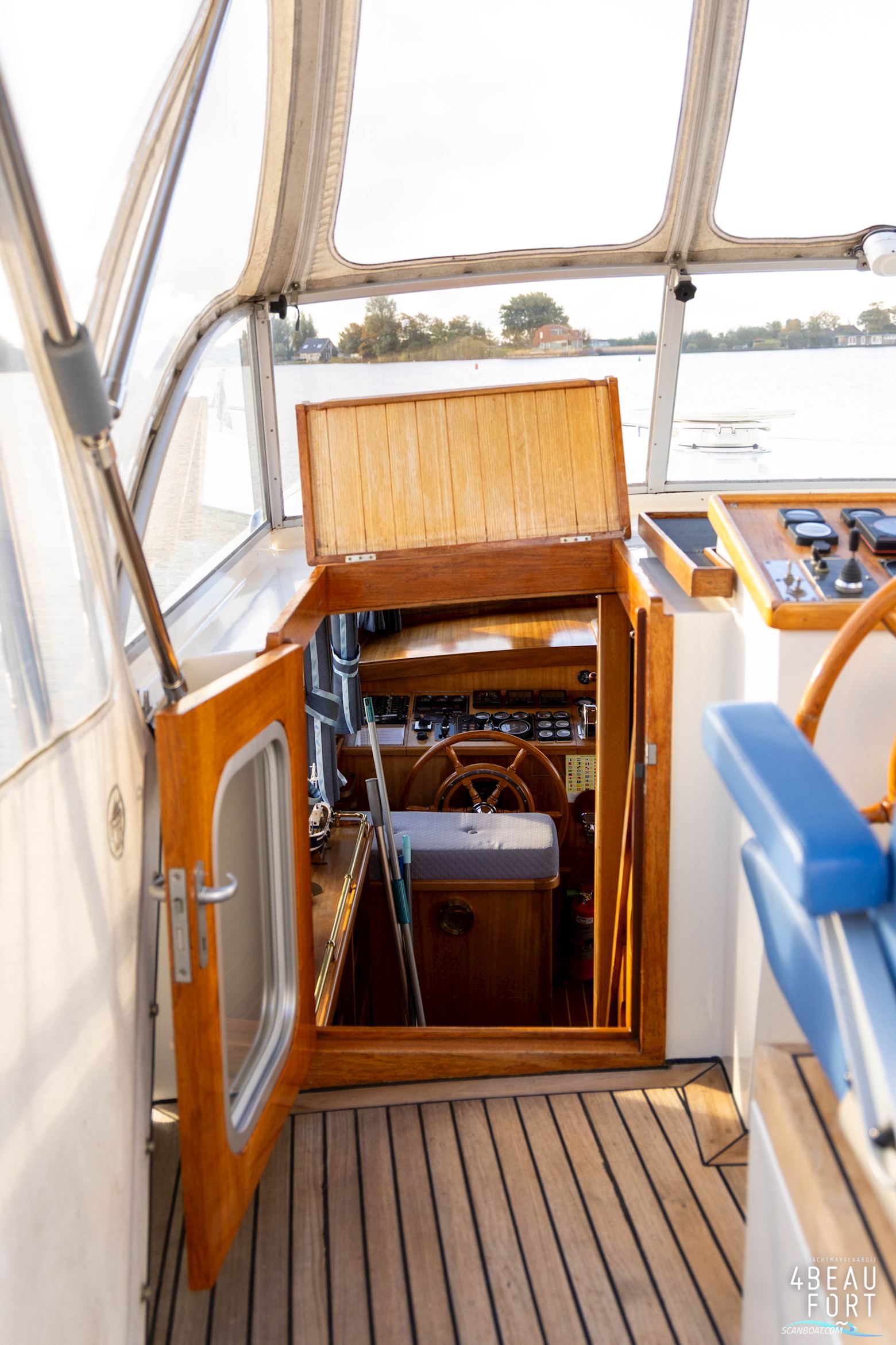 Super Lauwersmeer Kotter 1250 AK