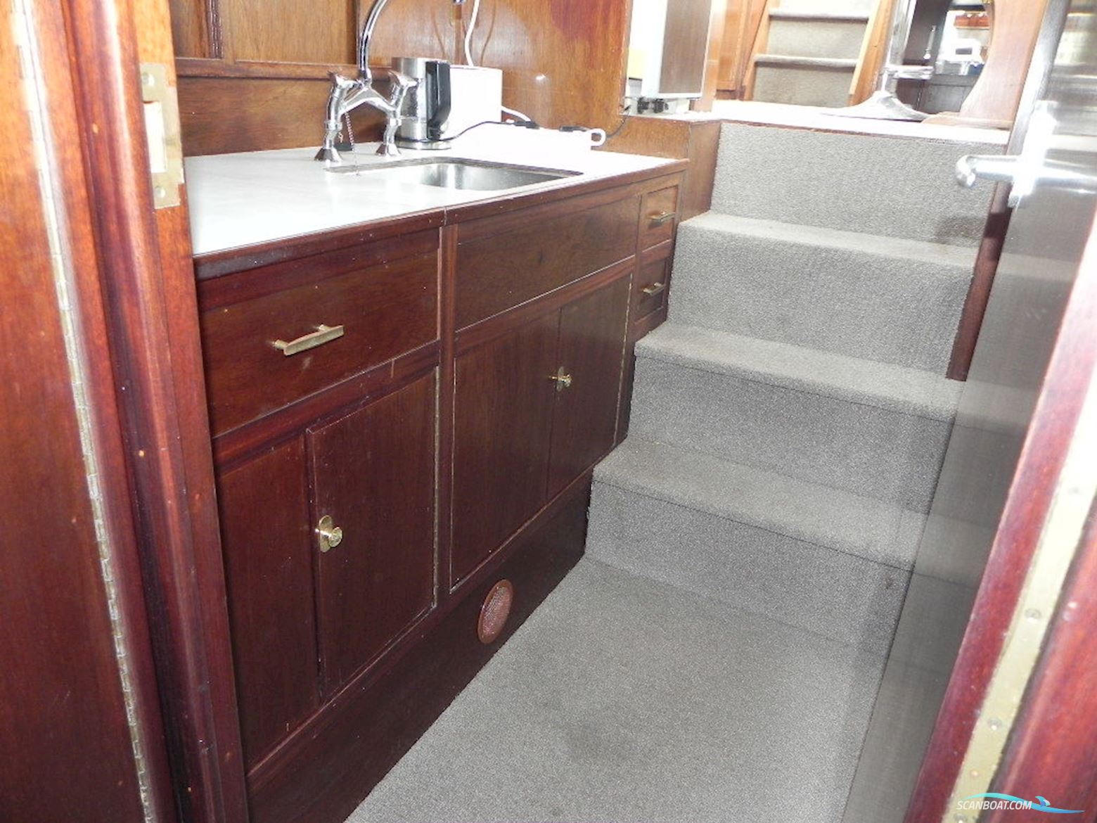 Super Van Craft 12.60