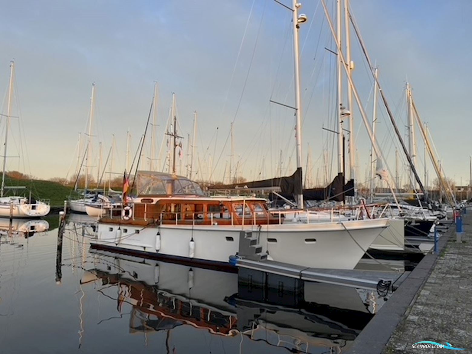 Super Van Craft 12.60 Motorboot 1980, mit Daf motor, Niederlande