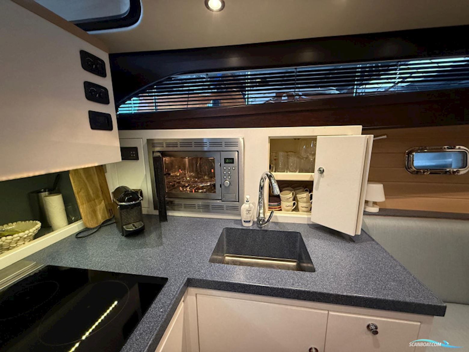 Super Van Craft 13.20 River