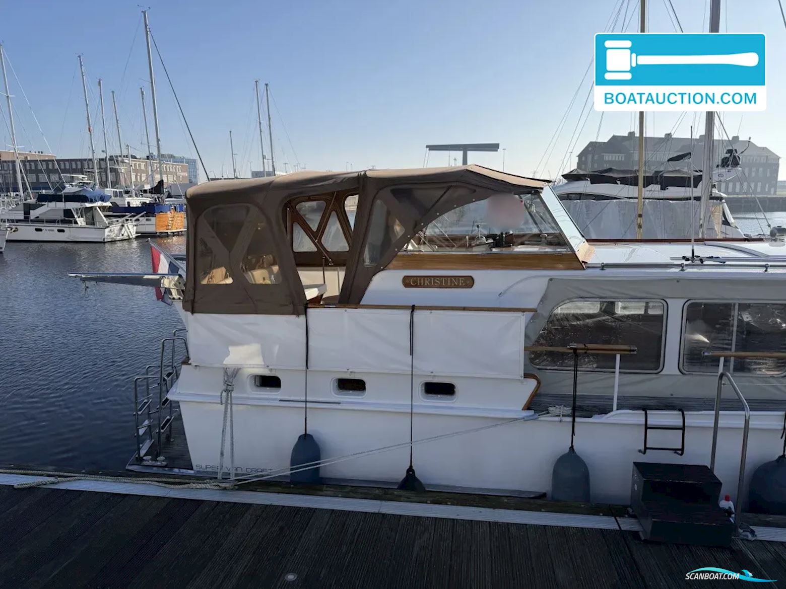 Super Van Craft 13.50