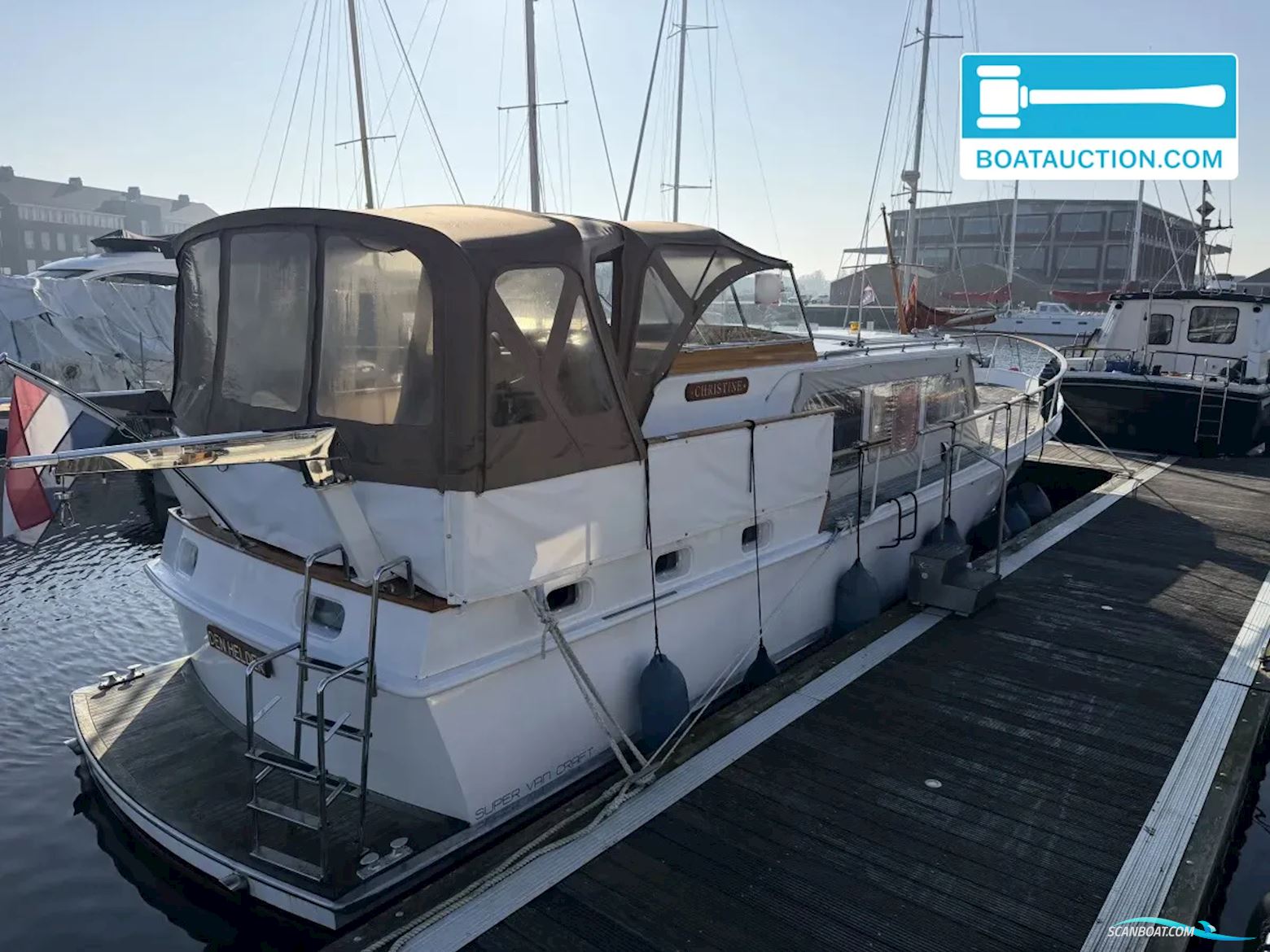 Super Van Craft 13.50