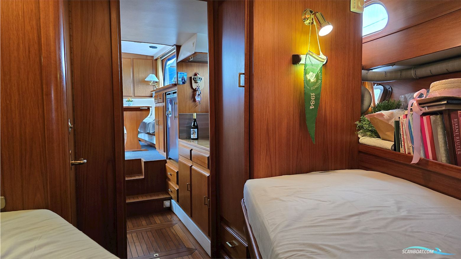 Super Van Craft 13.80