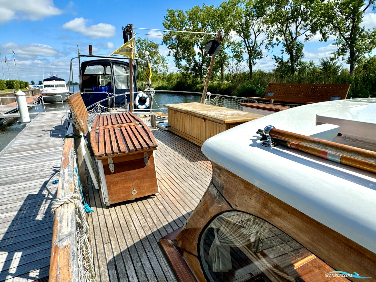 Super Van Craft 13.80