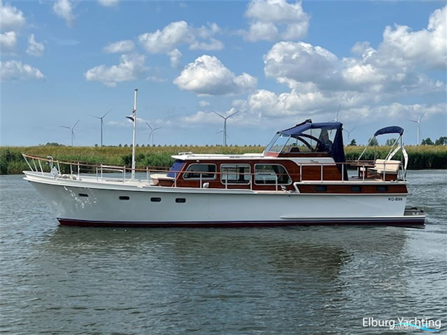 Super Van Craft 13.80