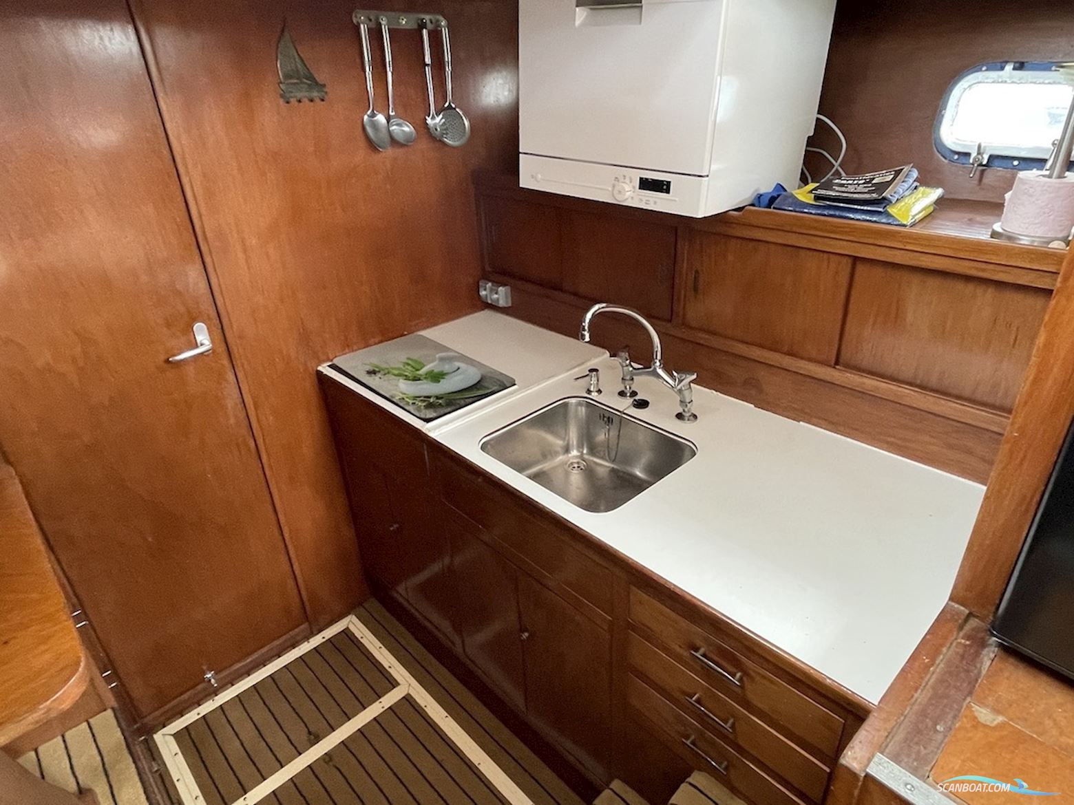 Super Van Craft 1400