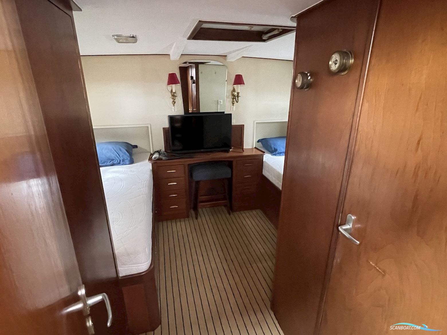 Super Van Craft 1400