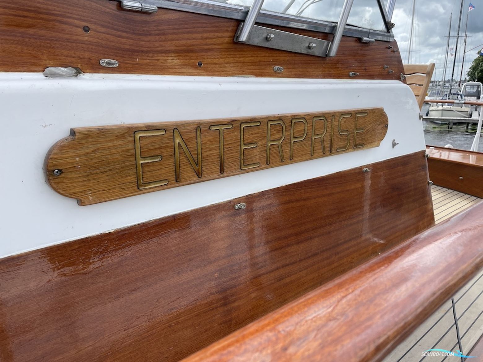 Super Van Craft 1400